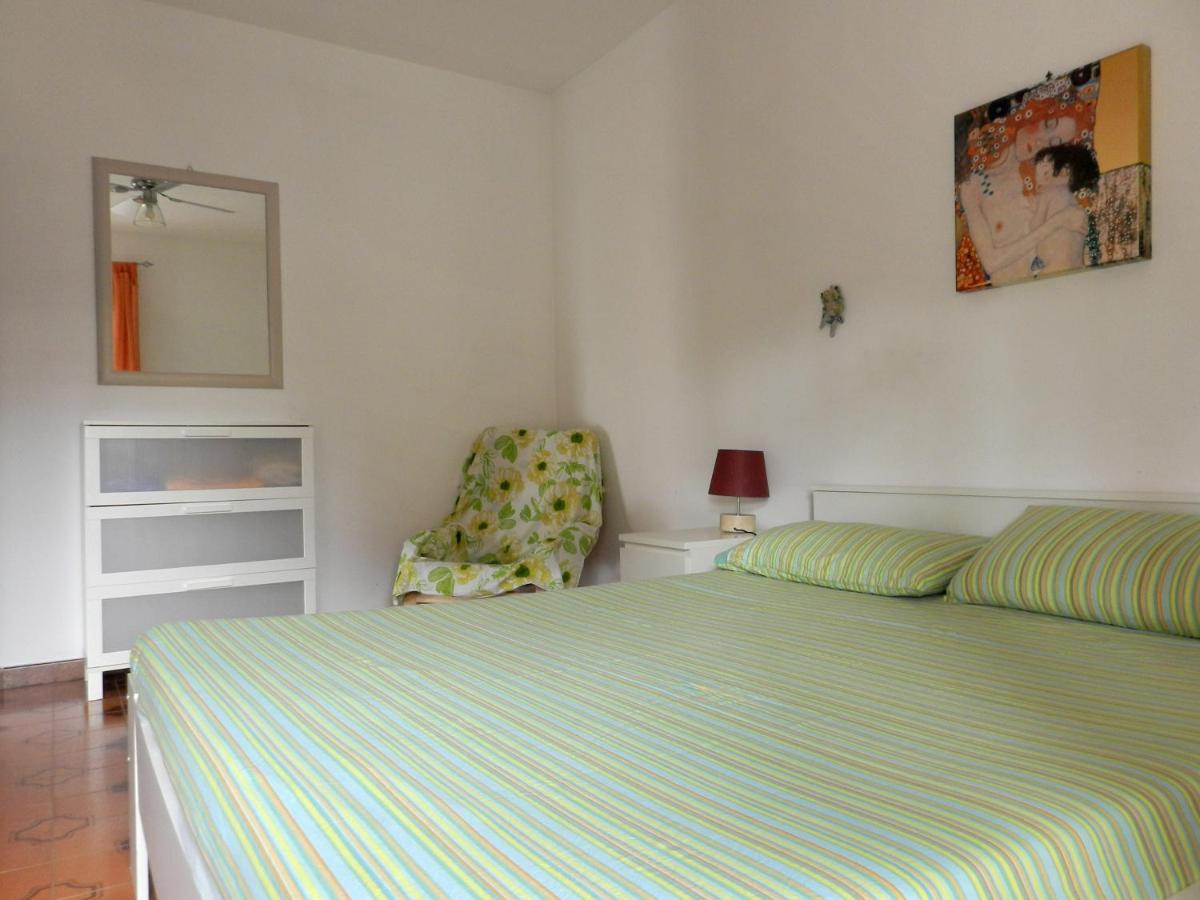 Apartment In Patti Marina: A Step Away From The Sea And From The Center! Exterior photo